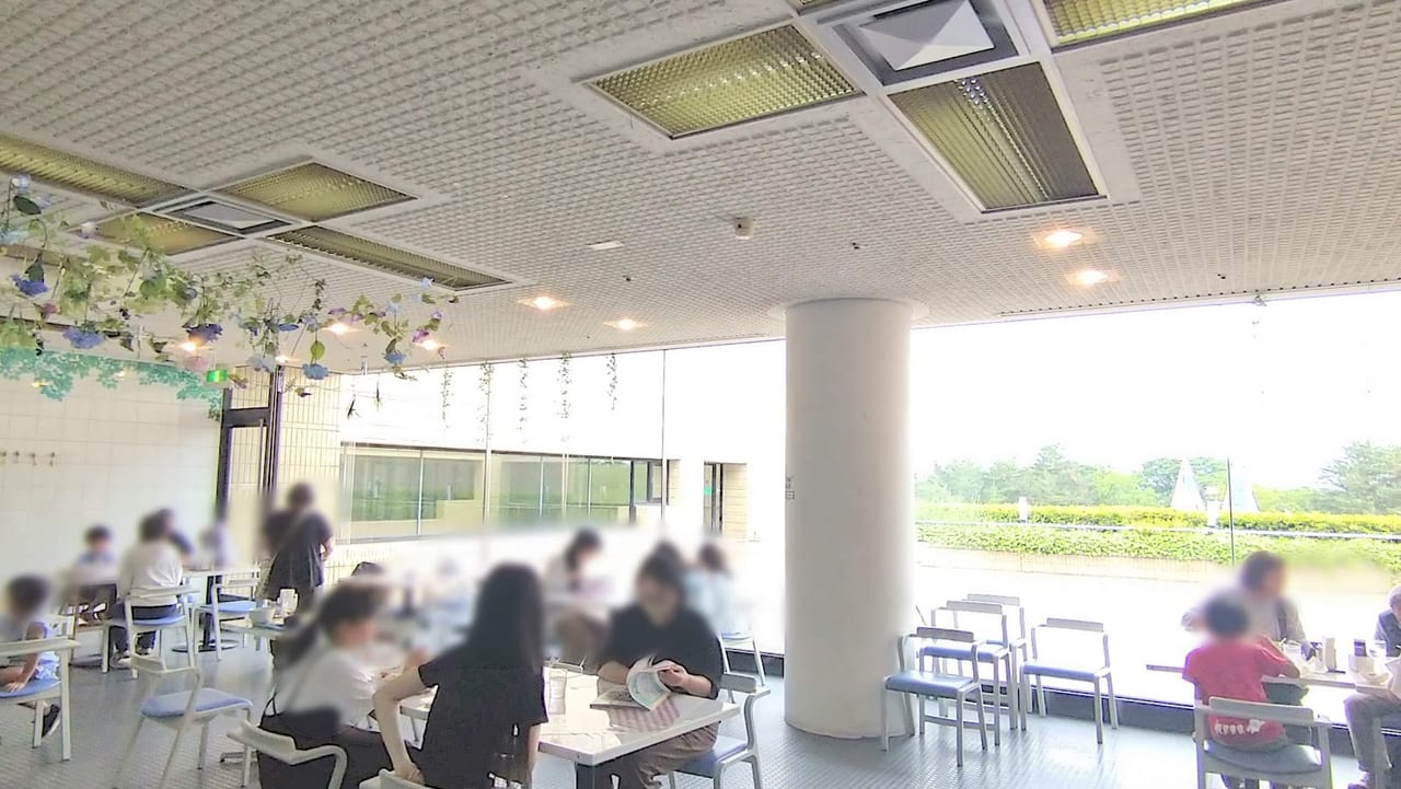 新潟県立自然科学館のミュージアムカフェの店内