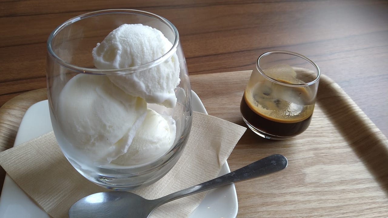 GELATO＆CAFE YUMMYS COFFEEのアフォガード