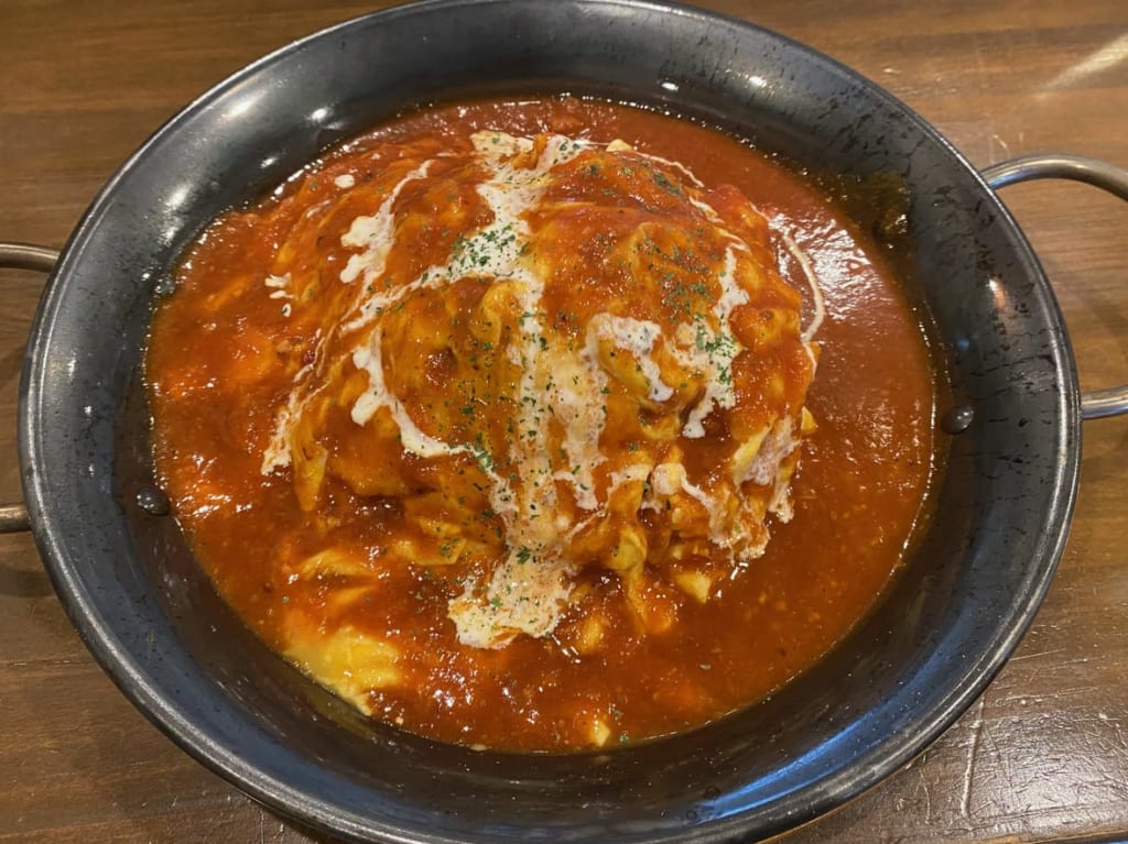 新潟市西区小針のU.N.B.Yのオムライス