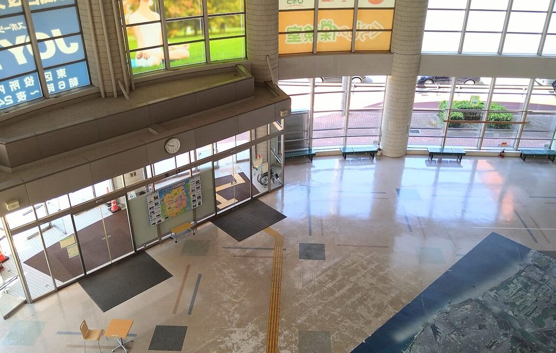 新潟市東区役所のイベントホール