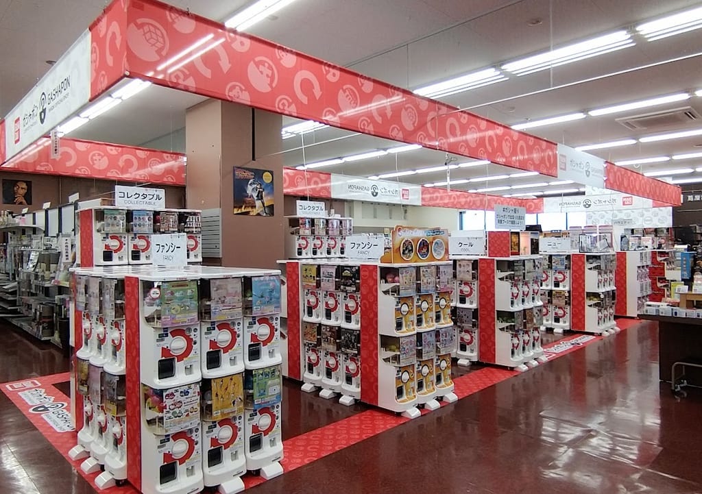 新潟市江南区横越上町のガシャポンバンダイオフィシャルショップ蔦屋書店横越インター店