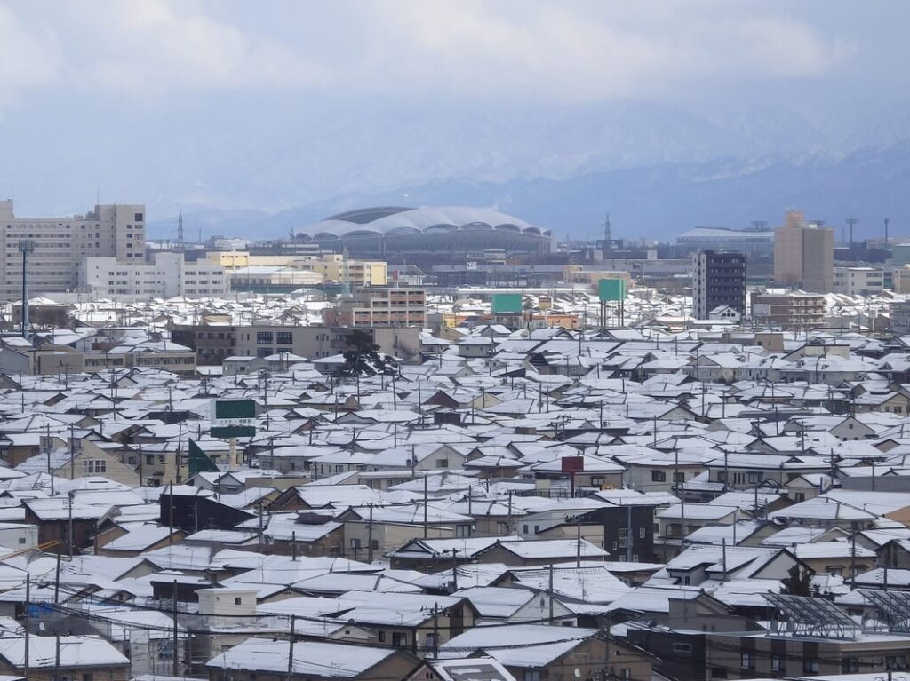 新潟市内雪景色のイメージ