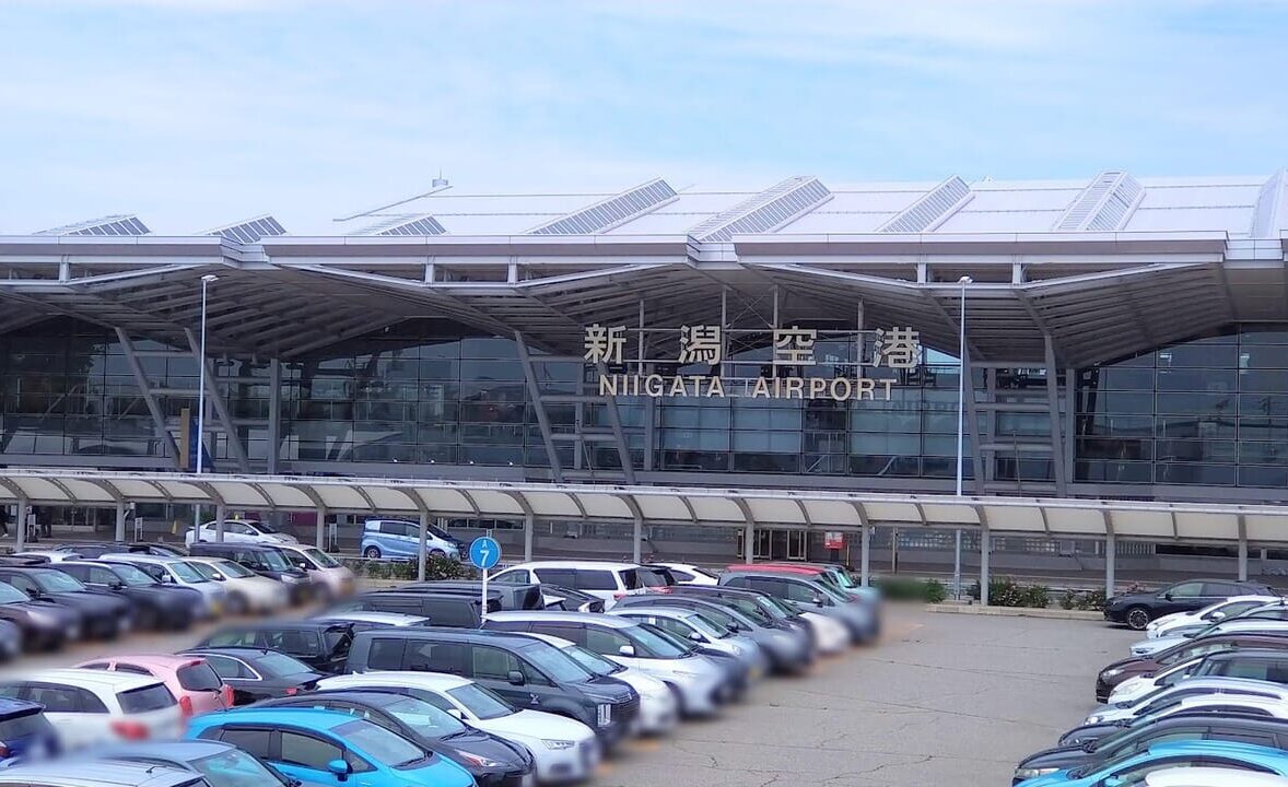 新潟空港の外観