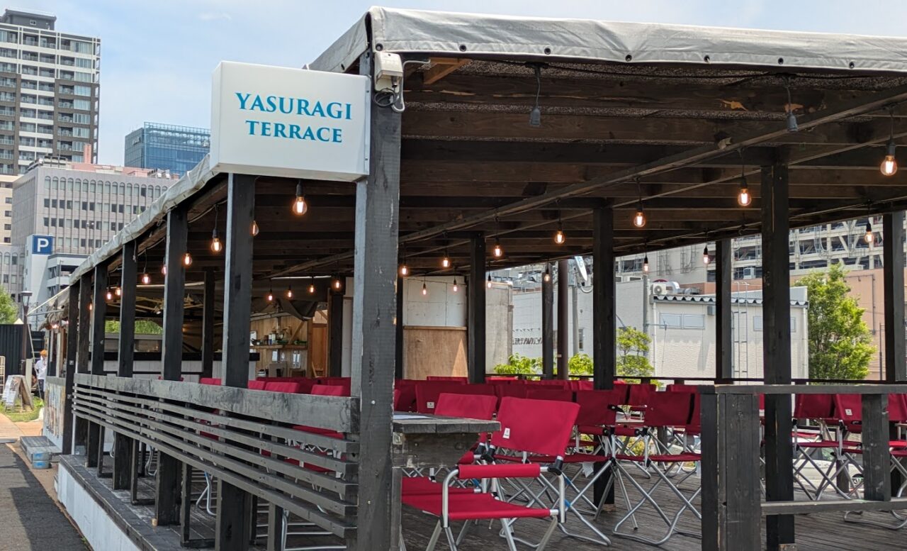 信濃川やすらぎ堤ミズベリング水辺アウトドアラウンジ2025