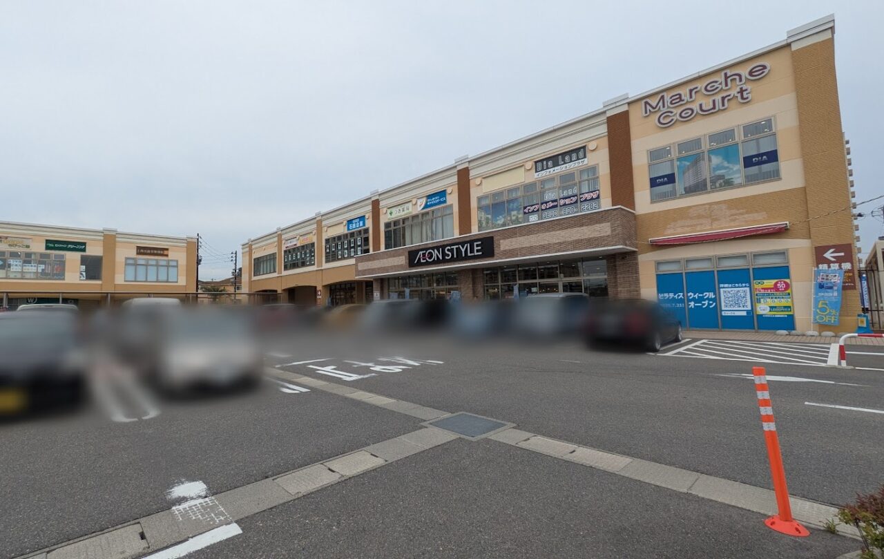 新潟市中央区のマルシェコート上所