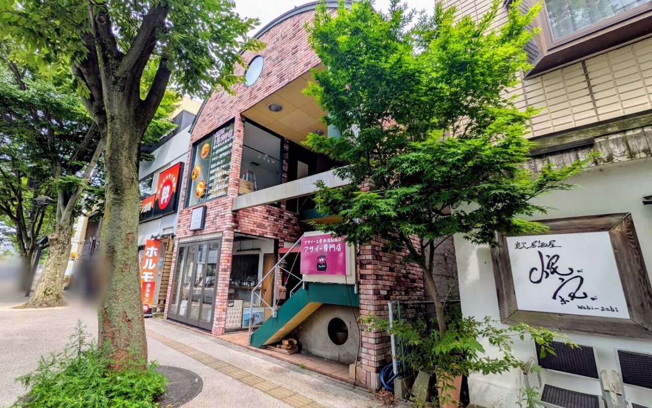 新潟市中央区のアサイー工房新潟駅南店の外観