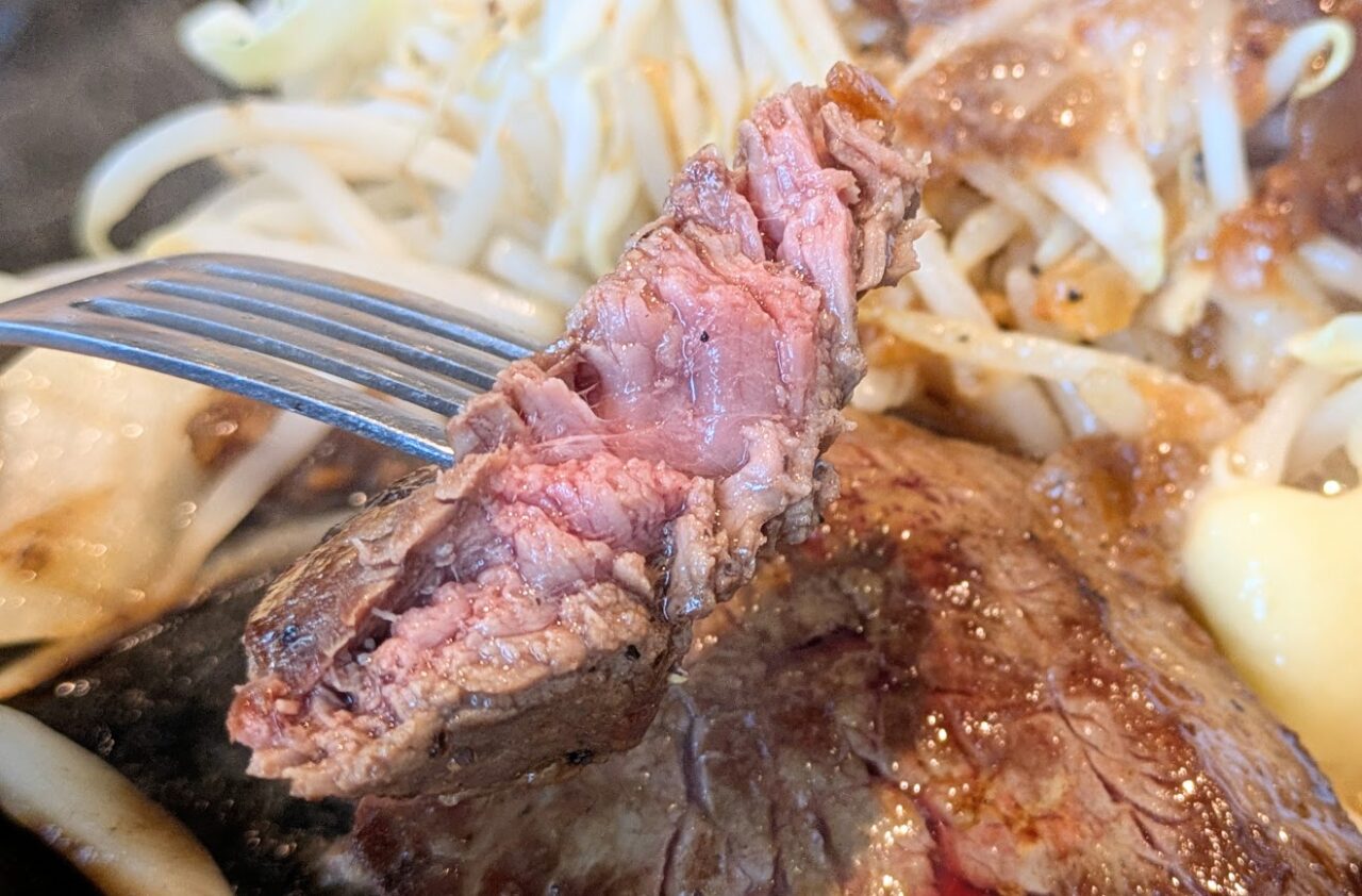 さるーんの二郎系ステーキジョージ郎ステーキランチ