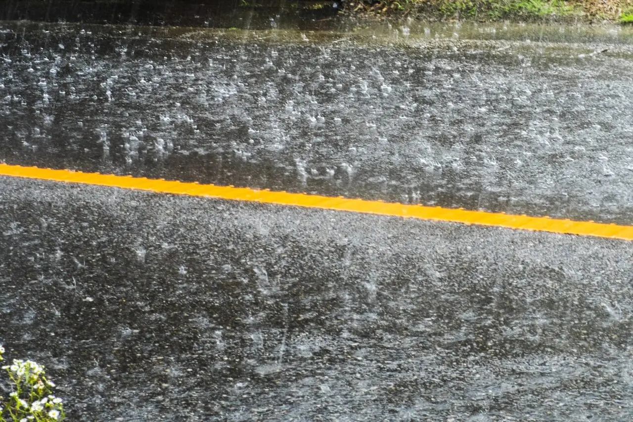ゲリラ豪雨のイメージ