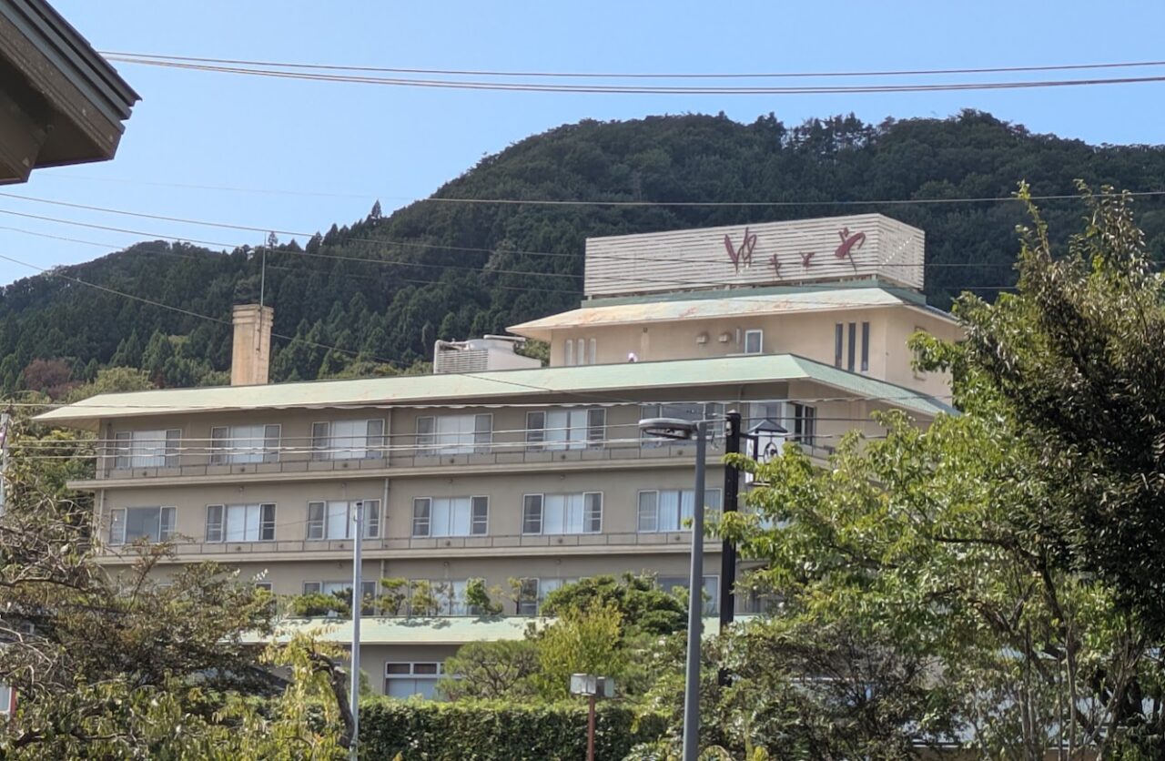 ゆもとや