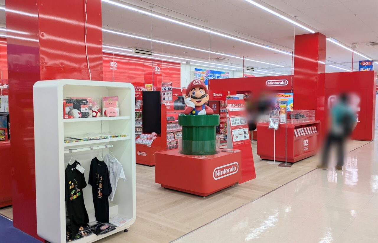新潟市中央区紫竹山のコジマ×ビックカメラ新潟店の任天堂特設コーナー